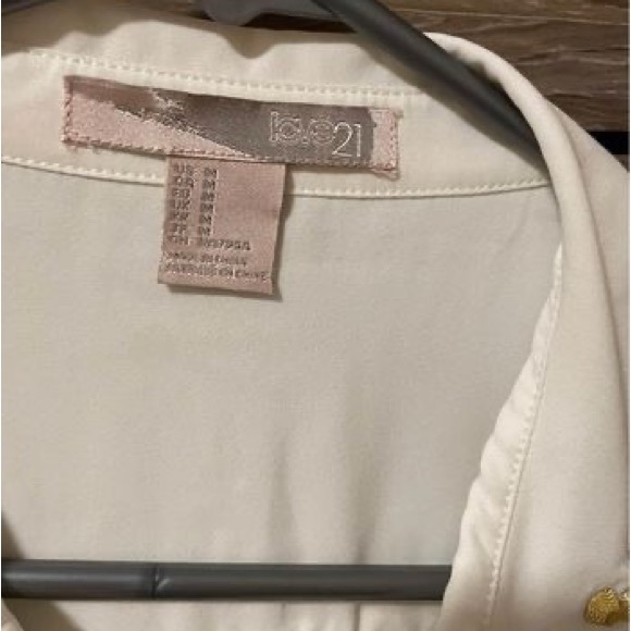 Forever21 chiffon blouse - Picture 3 of 6